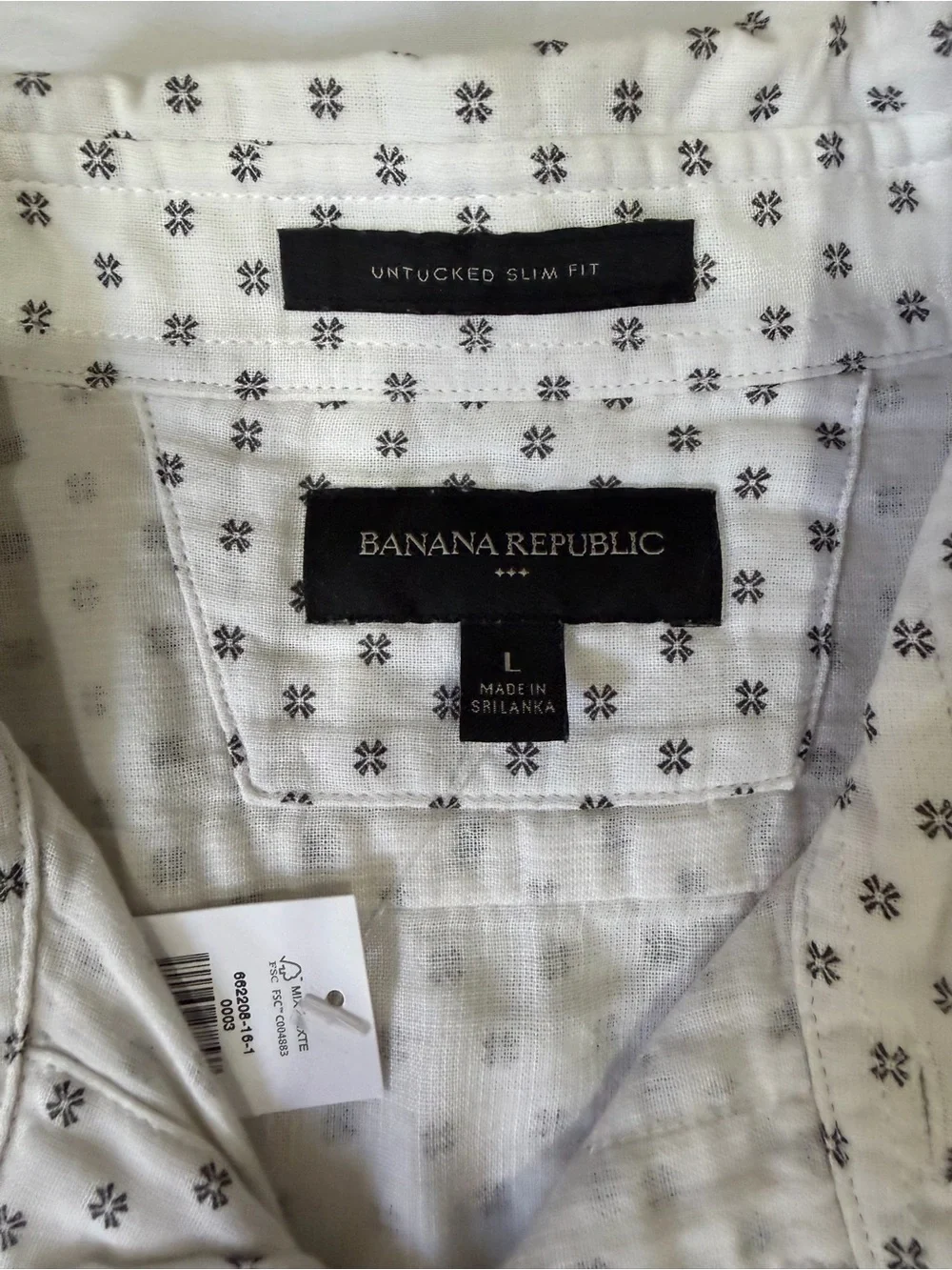 NWT Mens Banana Republic Untucked Slim Fit Long Sleeve White Patterned Size L